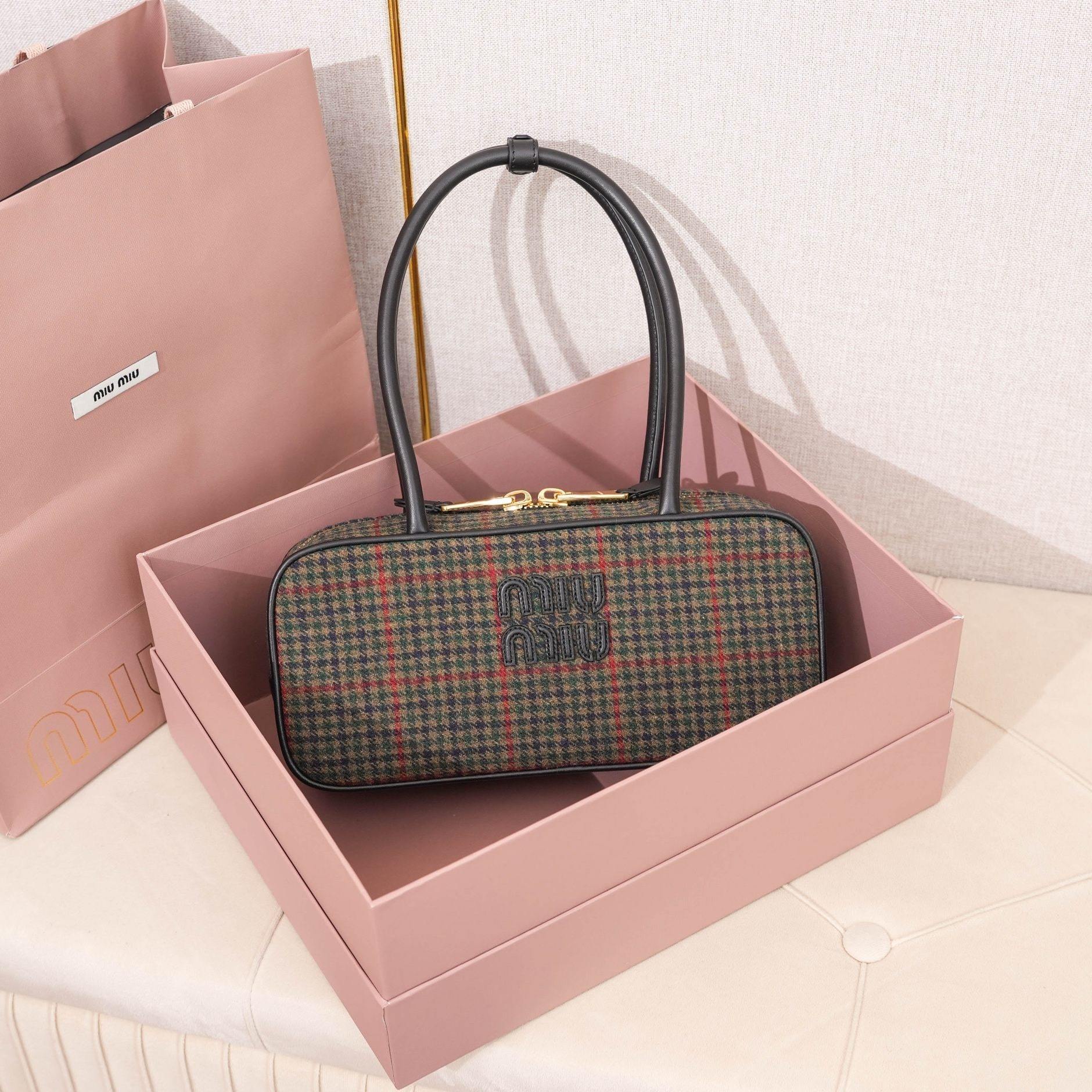 高仿miumiu*Beau系列5BB173織物千鳥格手提包免檢版
