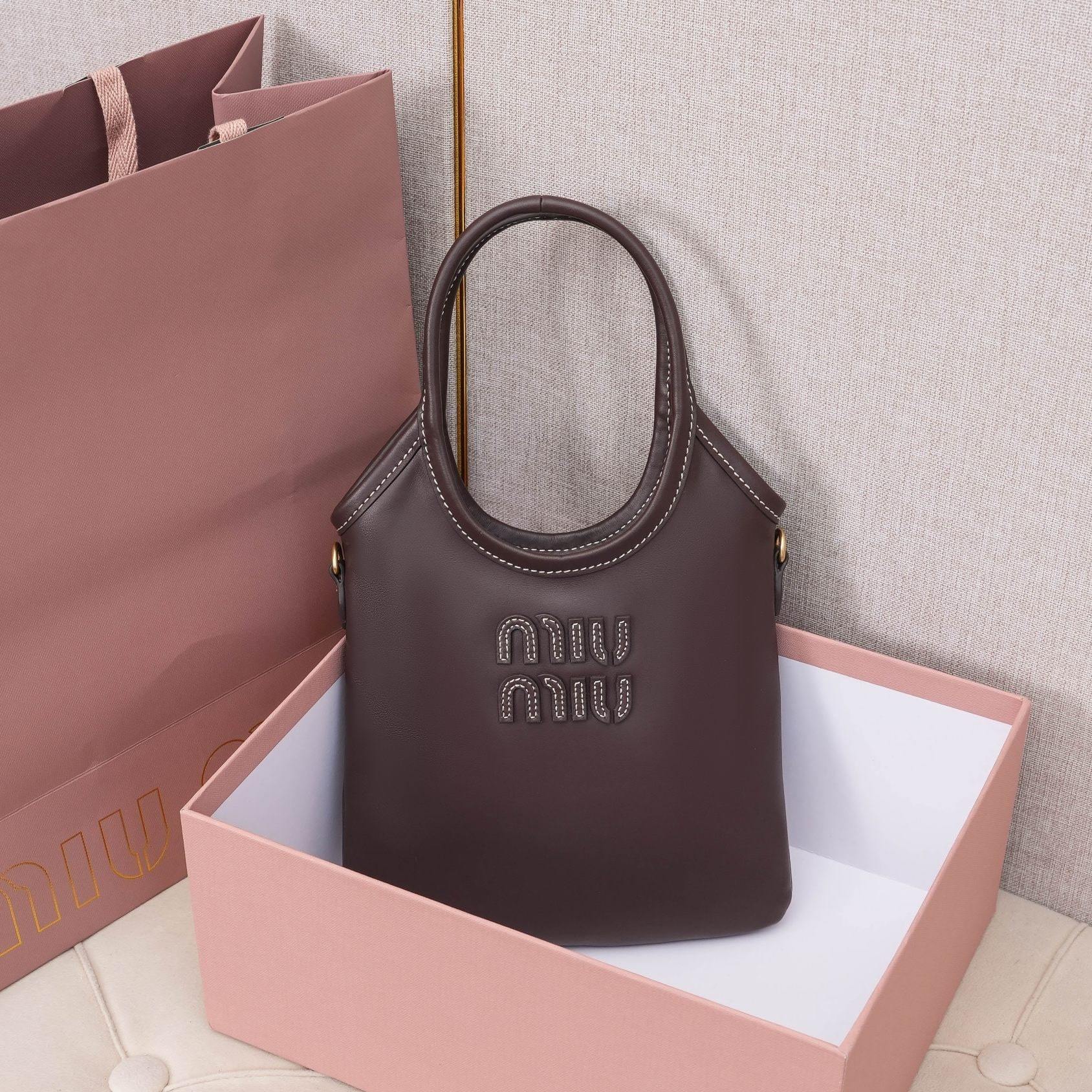 高仿miumiu繆繆*IVY系列5BA281迷你托特包石楠木色免檢版