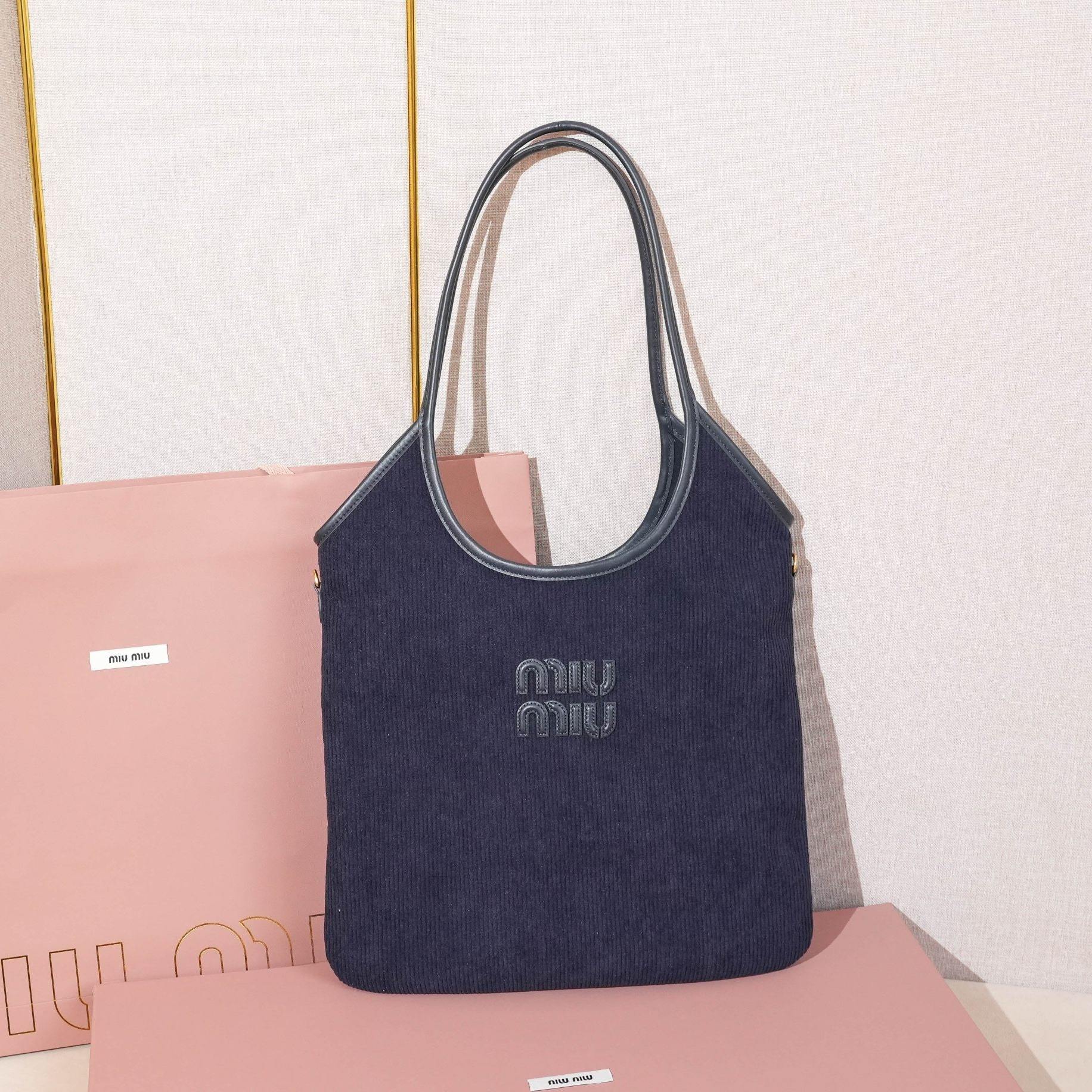 高仿miumiu繆繆*IVY系列5BG231限定款Tote包海軍藍免檢版