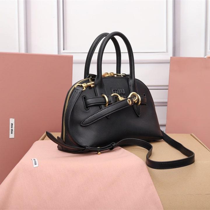 高仿miumiu*Aventure系列5BB169手提包黑色小號免檢版