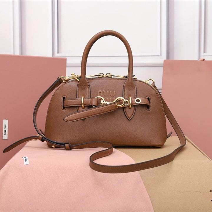 高仿miumiu*Aventure系列5BB169手提包棕色小號免檢版
