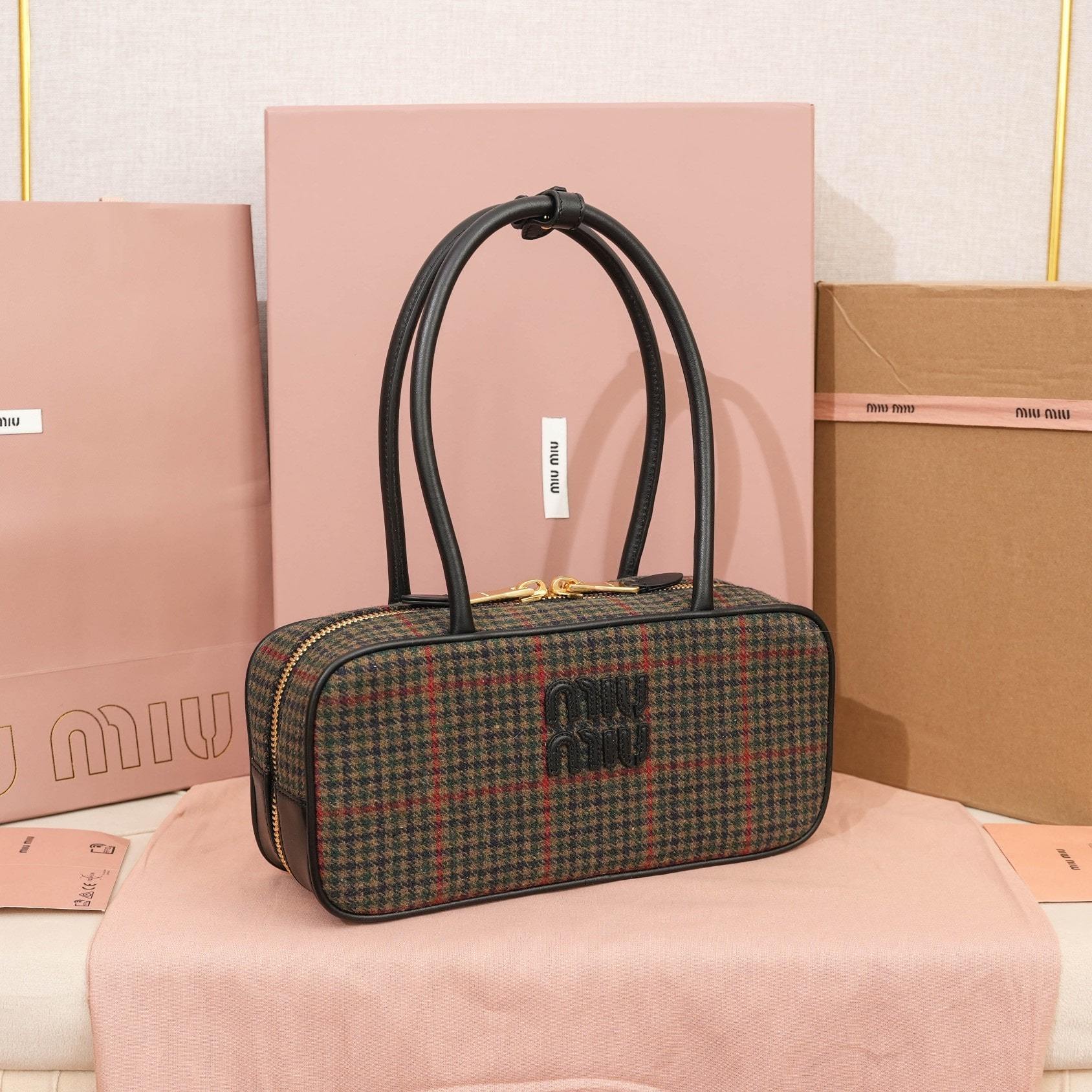 高仿miumiu*Beau系列5BB173織物千鳥格手提包免檢版