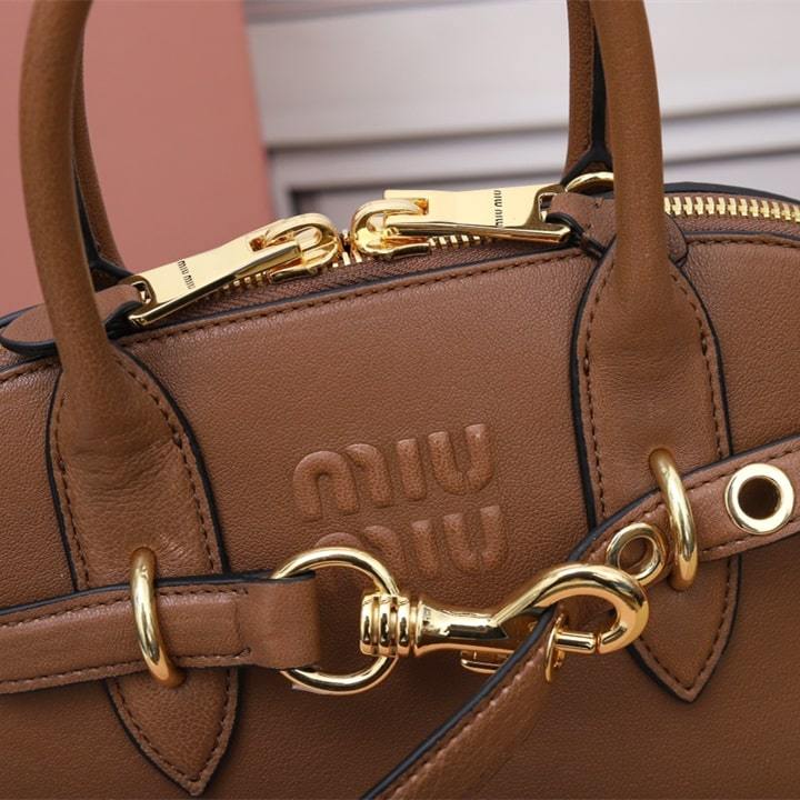 高仿miumiu*Aventure系列5BB169手提包棕色小號免檢版