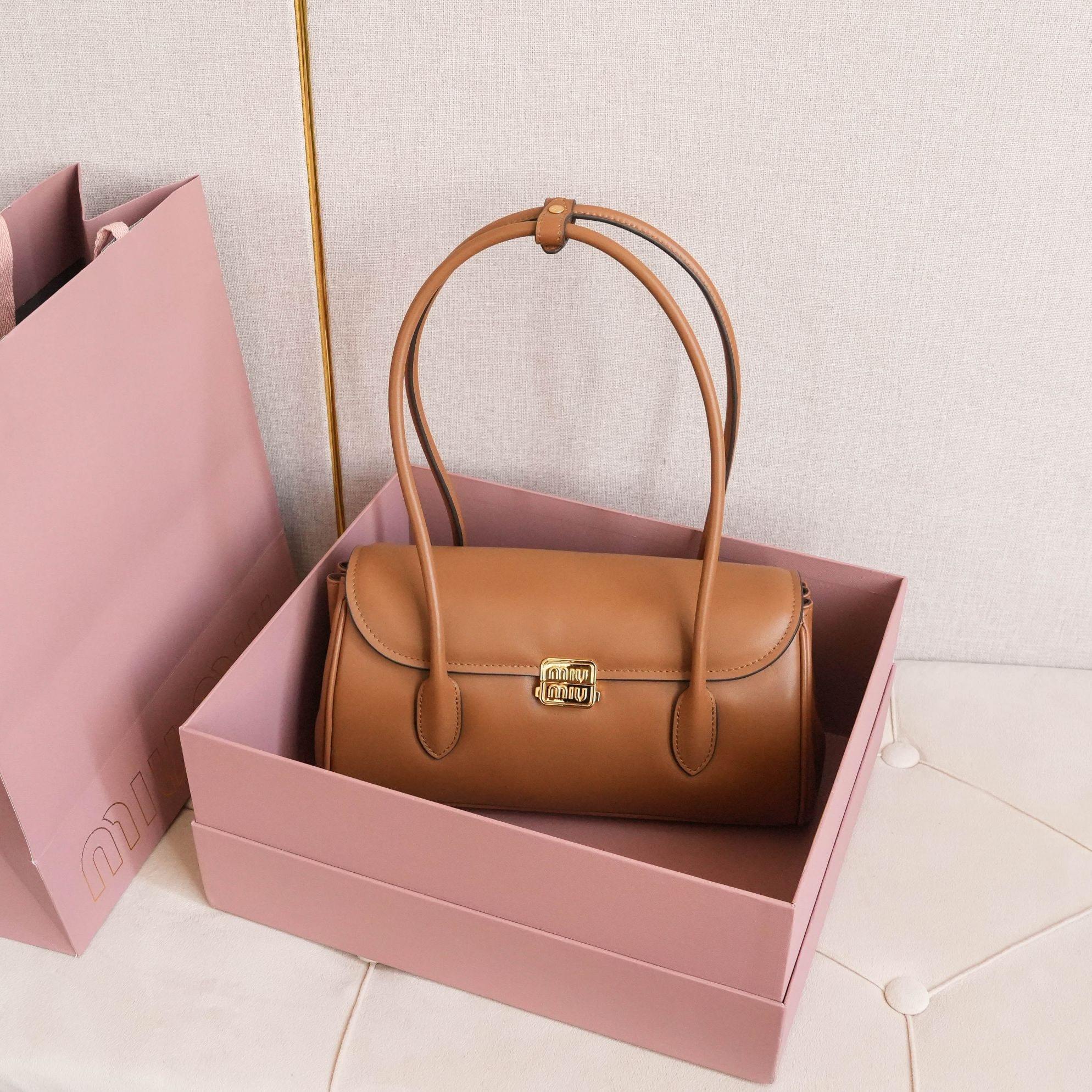 高仿miumiu*5BD265手提單肩包棕色免檢版