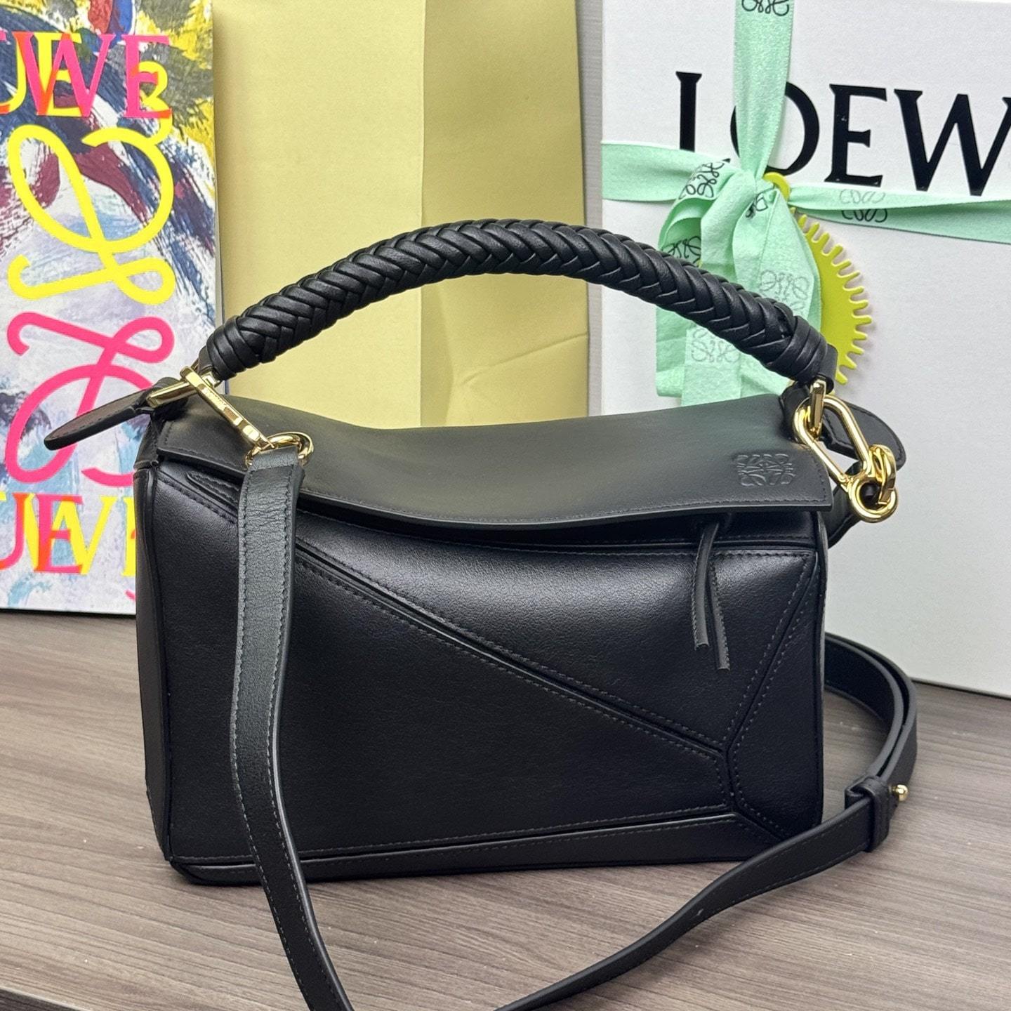 高仿Loewe*Puzzle系列1100小牛皮單肩包黑色小號免檢版