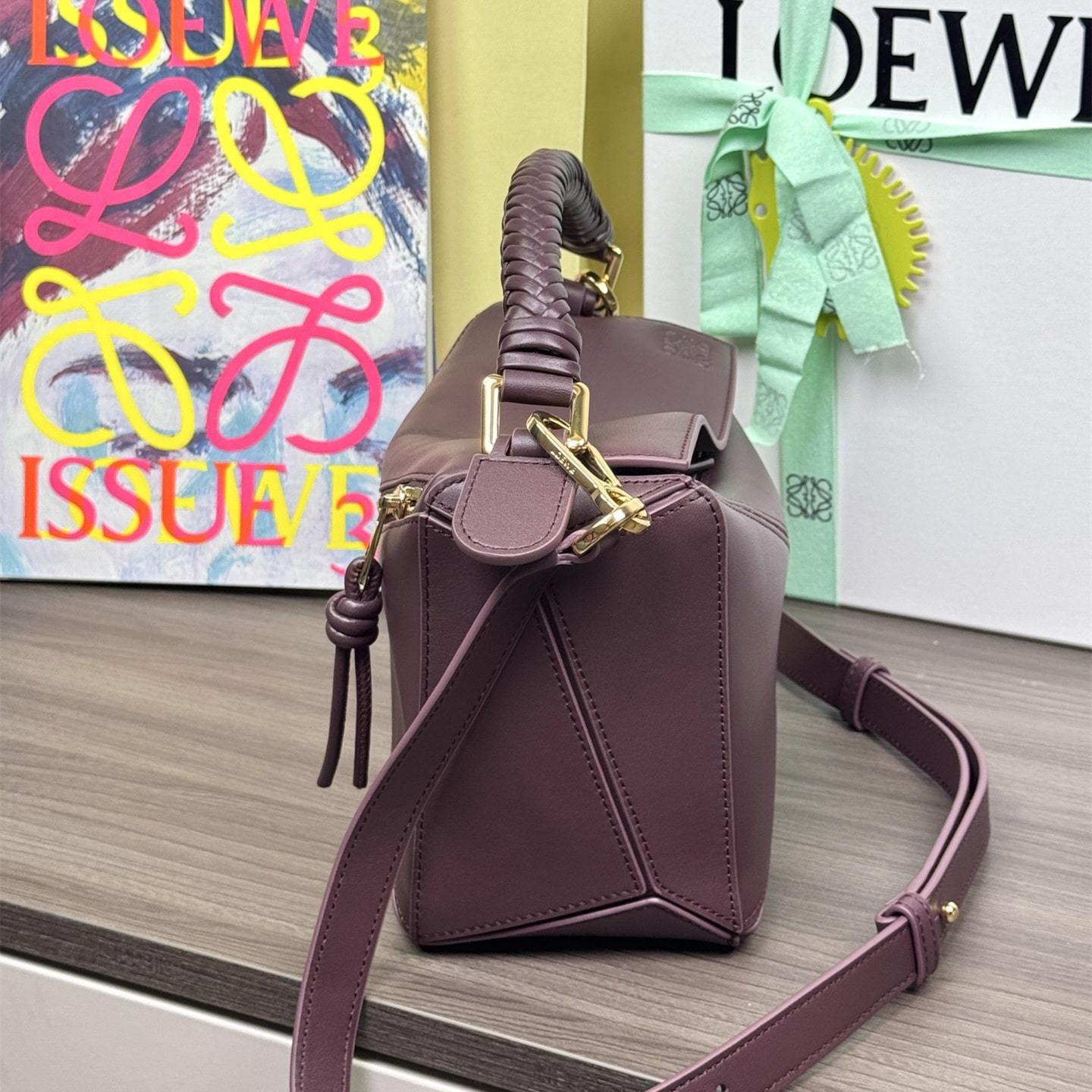 高仿Loewe*Puzzle系列7240小牛皮單肩包酒紅色小號免檢版