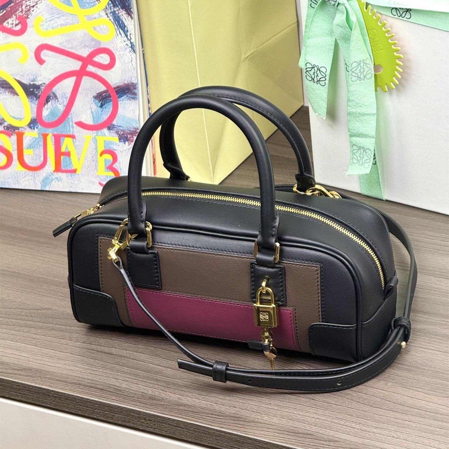 高仿Loewe*Amazona系列1101橫版手提包勃艮第酒免檢版