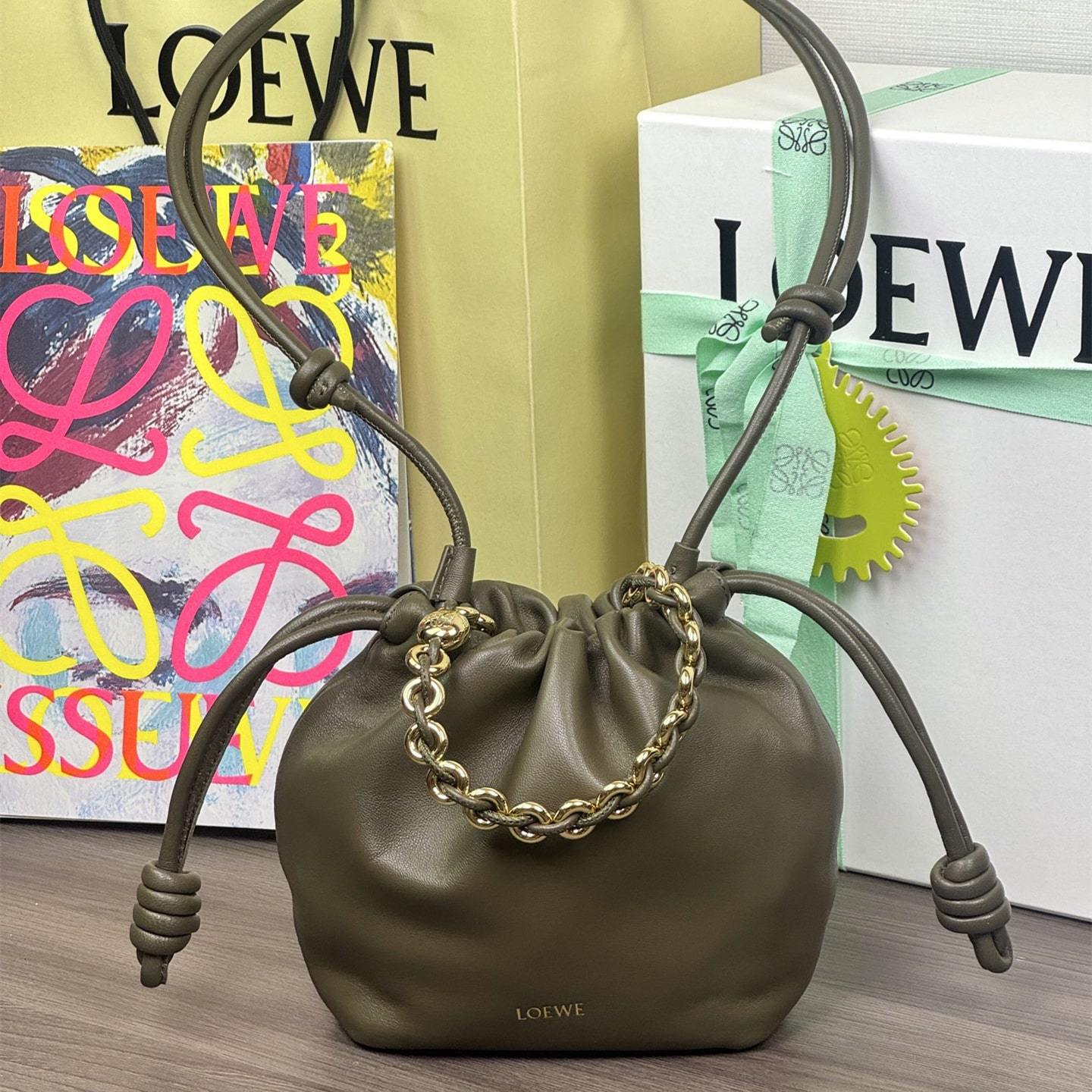高仿Loewe*Flamenco系列3969小羊皮元寶袋卡其綠Mini免檢版