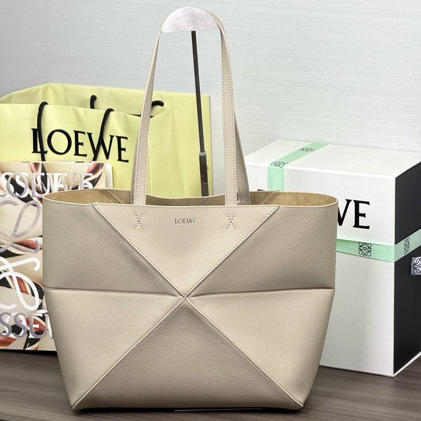 高仿Loewe*Fold系列5541幾何Tote包陶土色中號免檢版