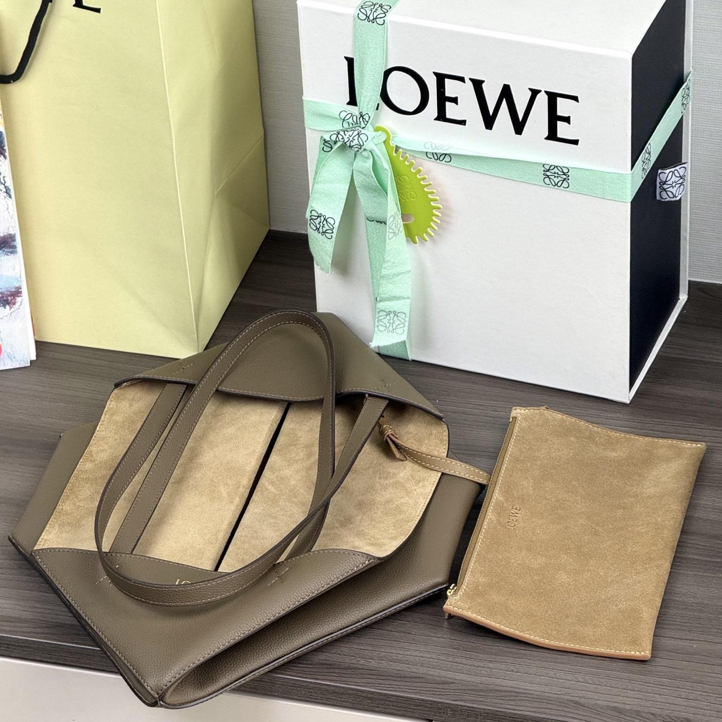 高仿Loewe*Fold系列3170幾何Tote包灰褐色中號免檢版