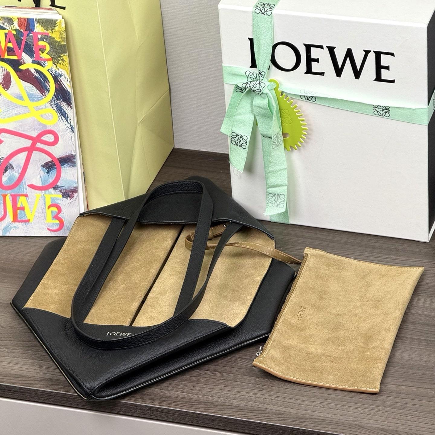 高仿Loewe*Fold系列1100幾何Tote包黑色中號免檢版