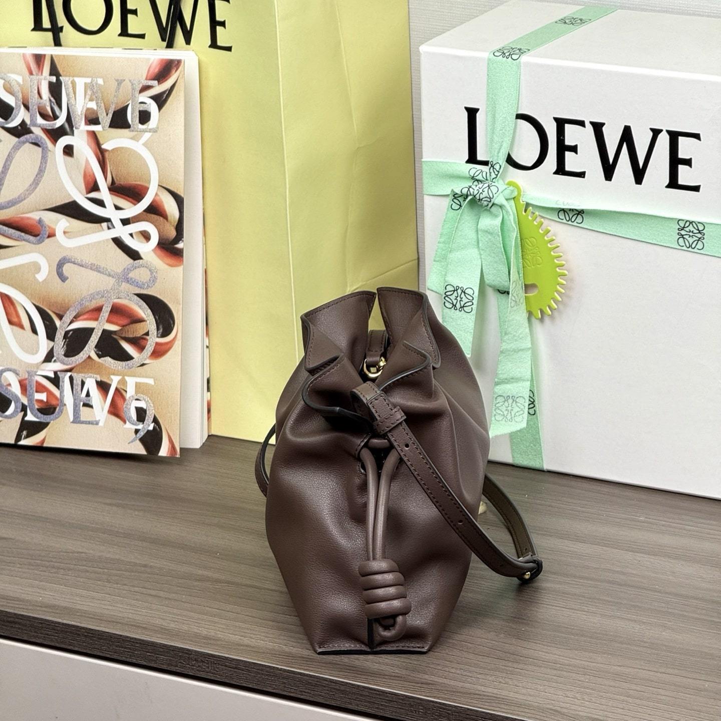 高仿Loewe*Flamenco系列3606福袋包咖啡色Mini免檢版