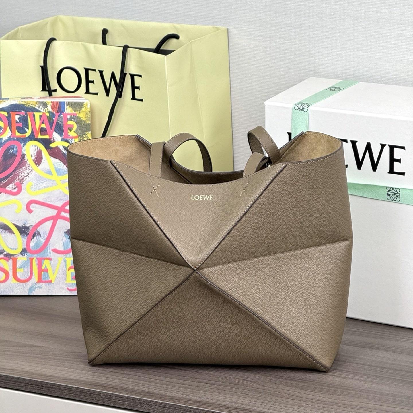 高仿Loewe*Fold系列3170幾何Tote包灰褐色中號免檢版