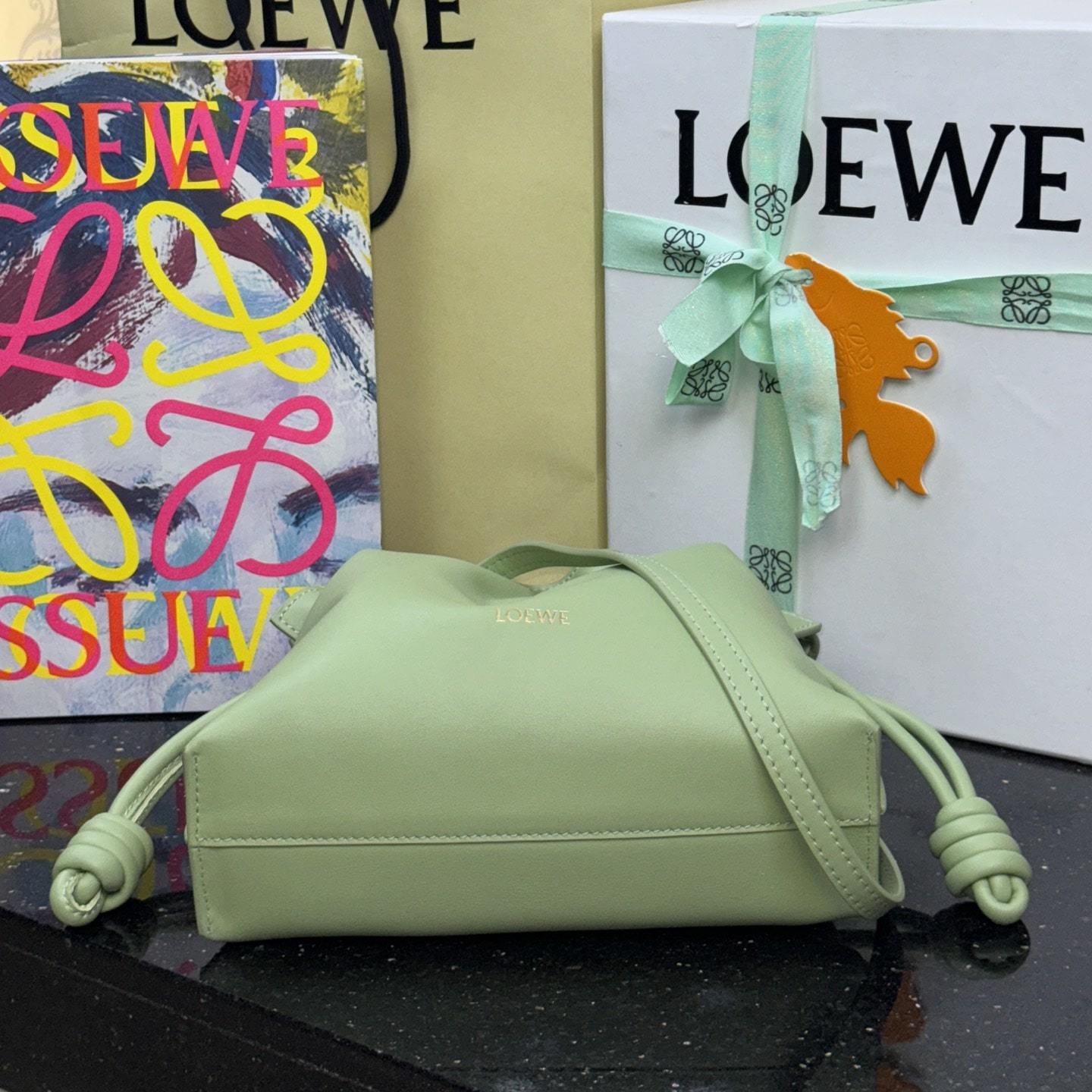 高仿Loewe*Flamenco系列3916福袋包淺梨色Mini免檢版