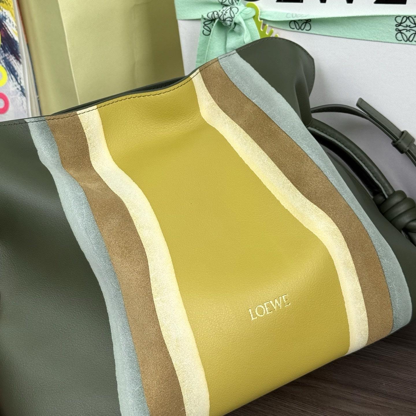 高仿Loewe*Flamenco系列5686拼皮單肩包黃綠色中號免檢版