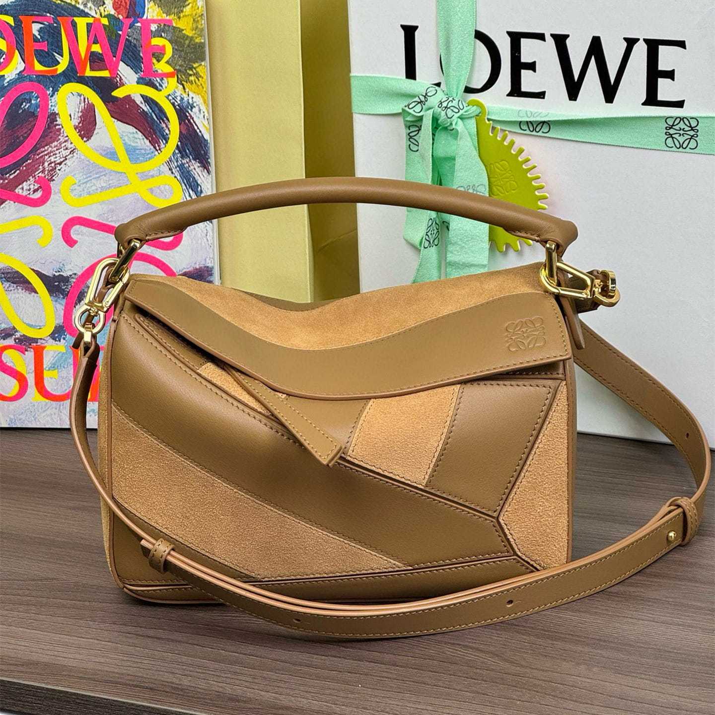 高仿Loewe*Puzzle系列3980單肩包橡木棕小號免檢版