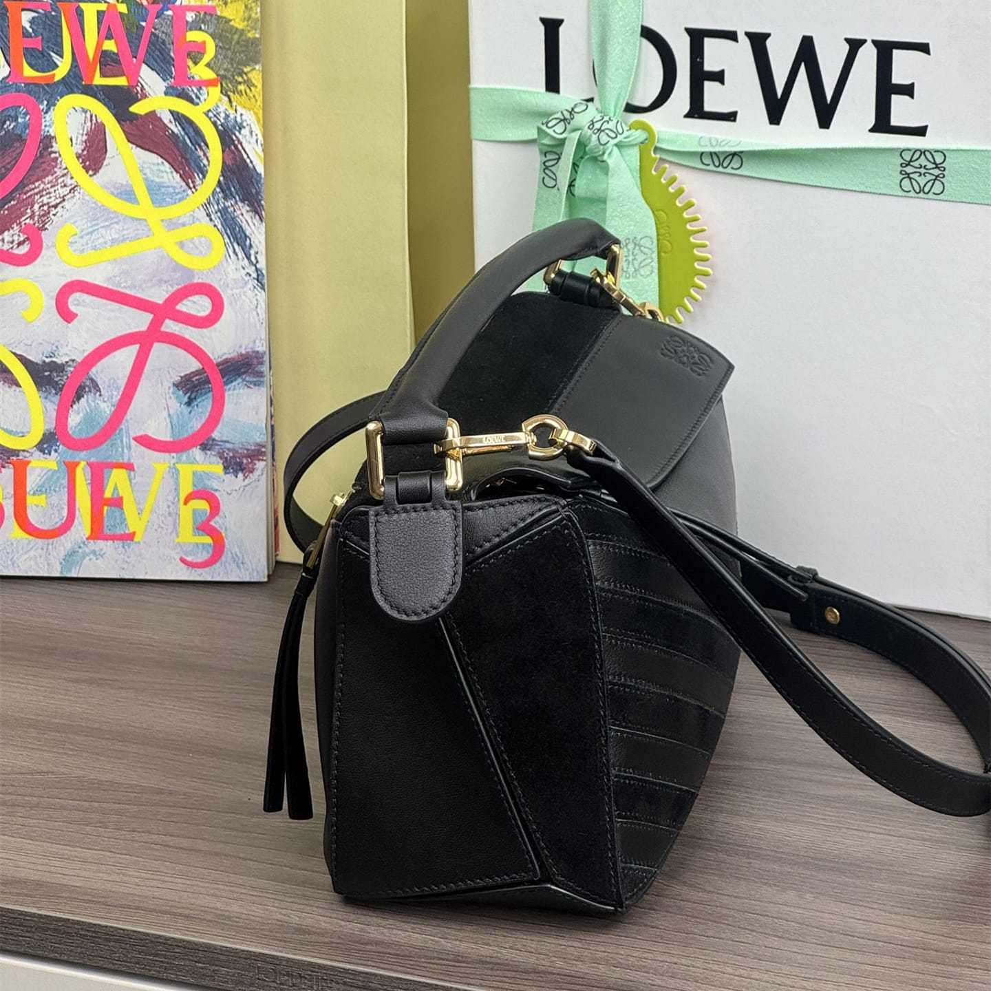 高仿Loewe*Puzzle系列1100單肩包絲絨黑小號免檢版