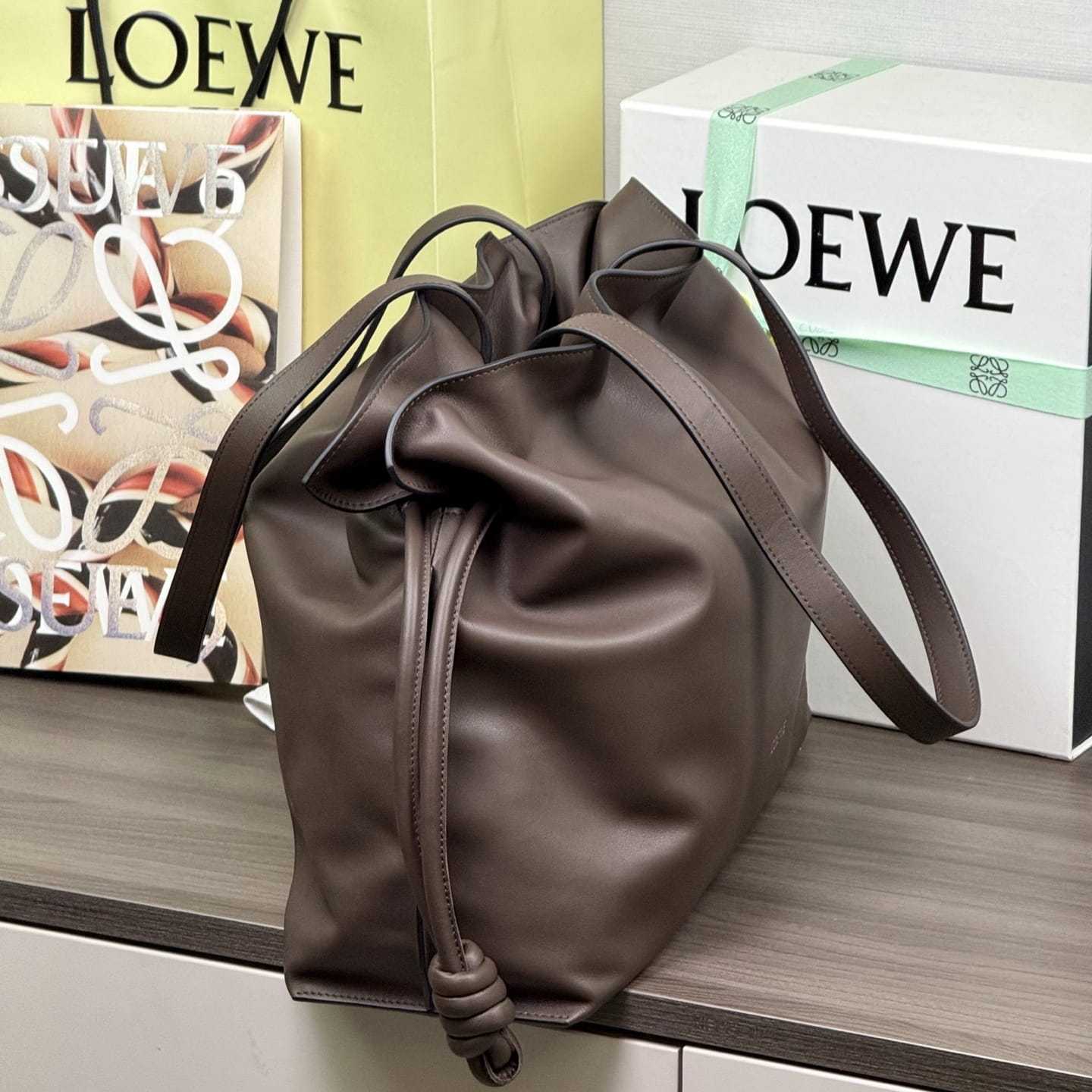 高仿Loewe*Flamenco系列3606購物袋巧克力棕大號免檢版