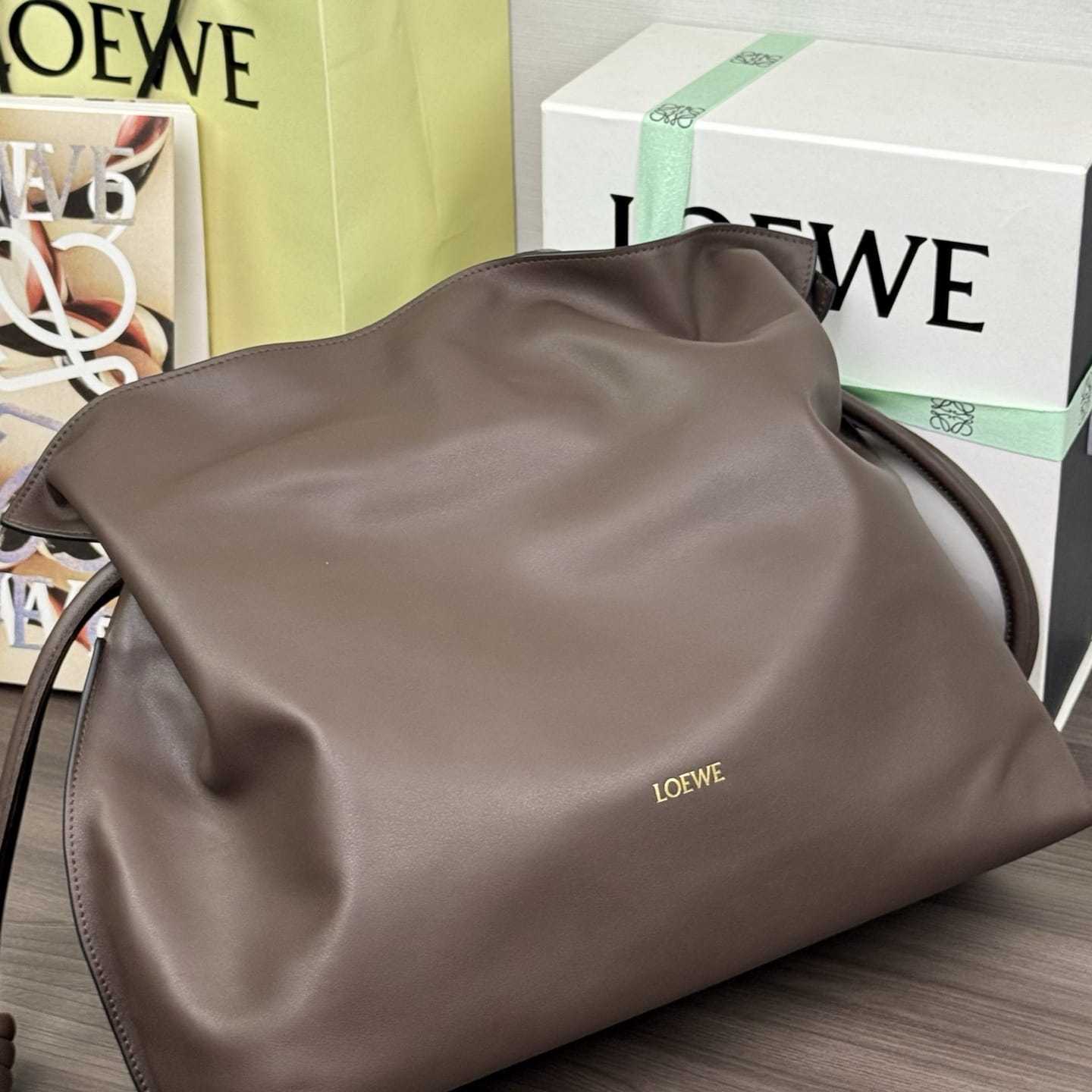 高仿Loewe*Flamenco系列3606購物袋巧克力棕大號免檢版