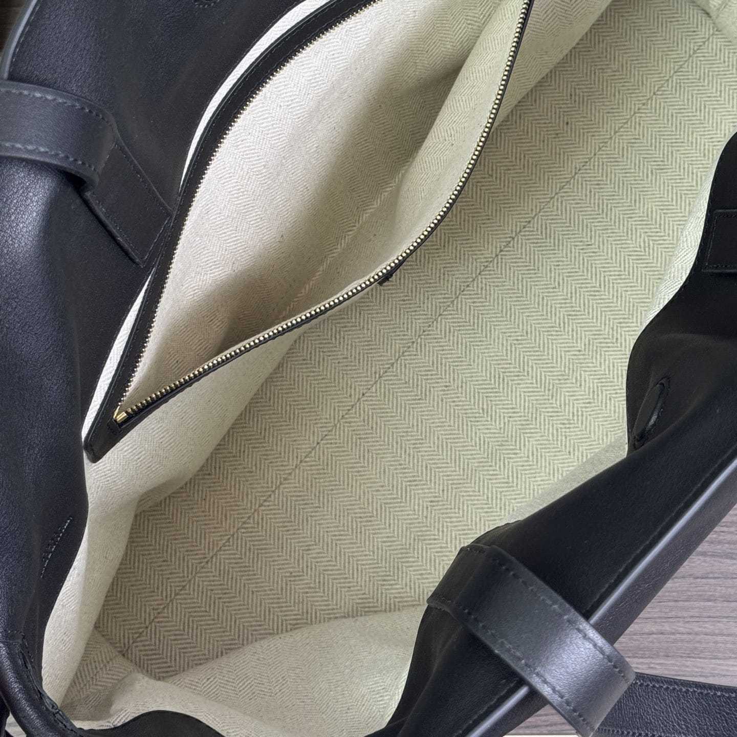 高仿Loewe*Flamenco系列1100購物袋黑色大號免檢版