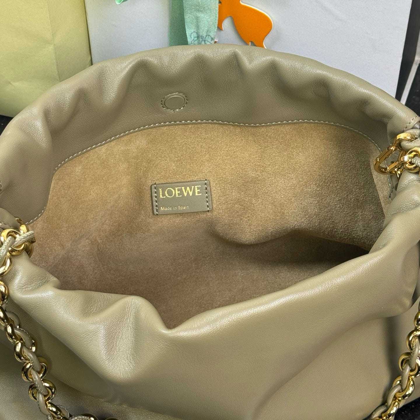高仿Loewe*Flamenco系列4787小羊皮元寶袋桉樹綠中號免檢版