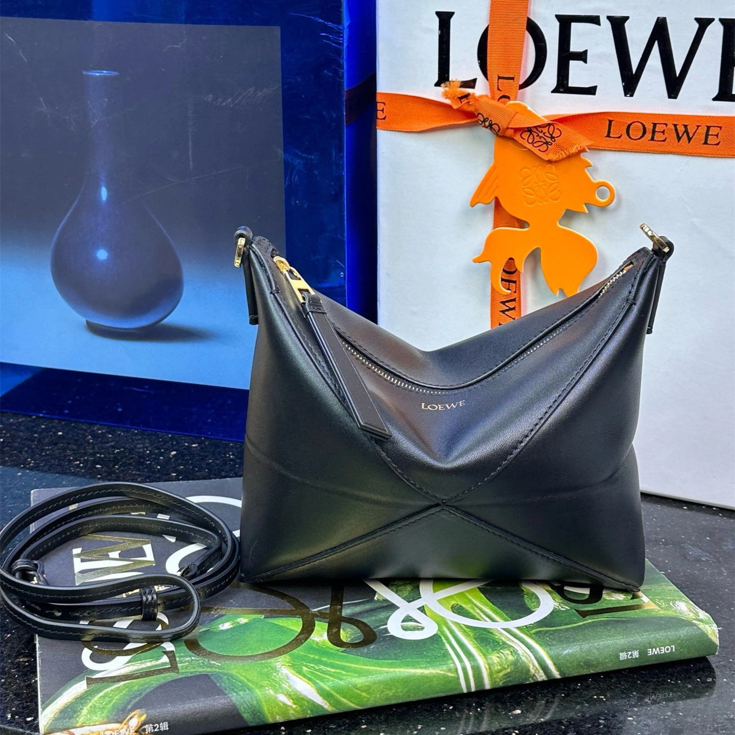 Loewe Fold 手提單肩包