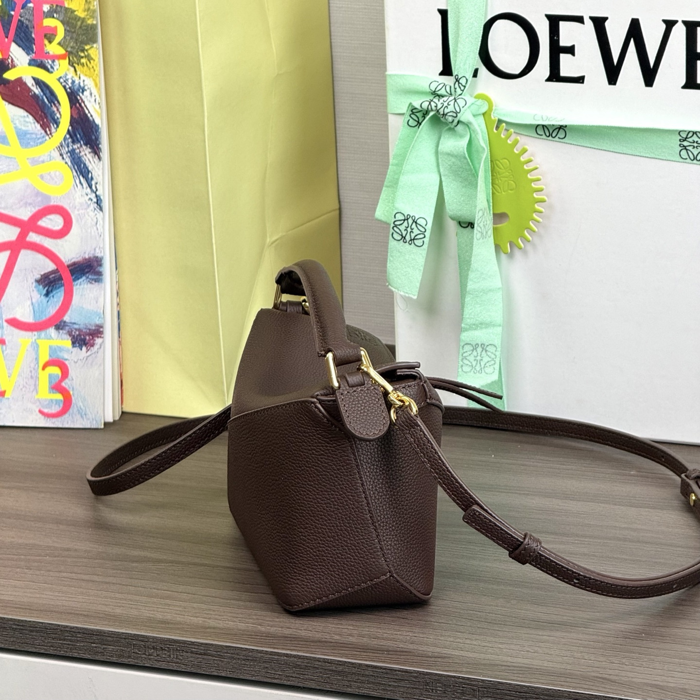 高仿Loewe*Puzzle系列0018單肩包小羊皮深栗色Mini免檢版