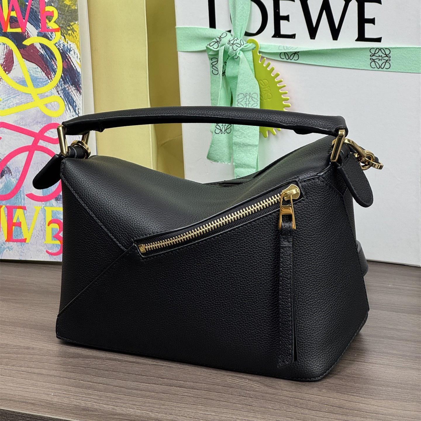 高仿Loewe*Puzzle系列1100單肩包小牛皮黑色小號免檢版