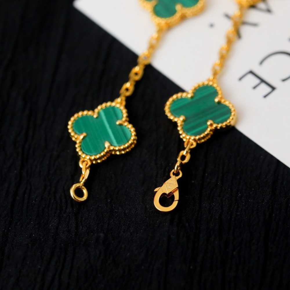 高仿首飾VanCleef&Arpels*RL80900孔雀石黃金手鏈