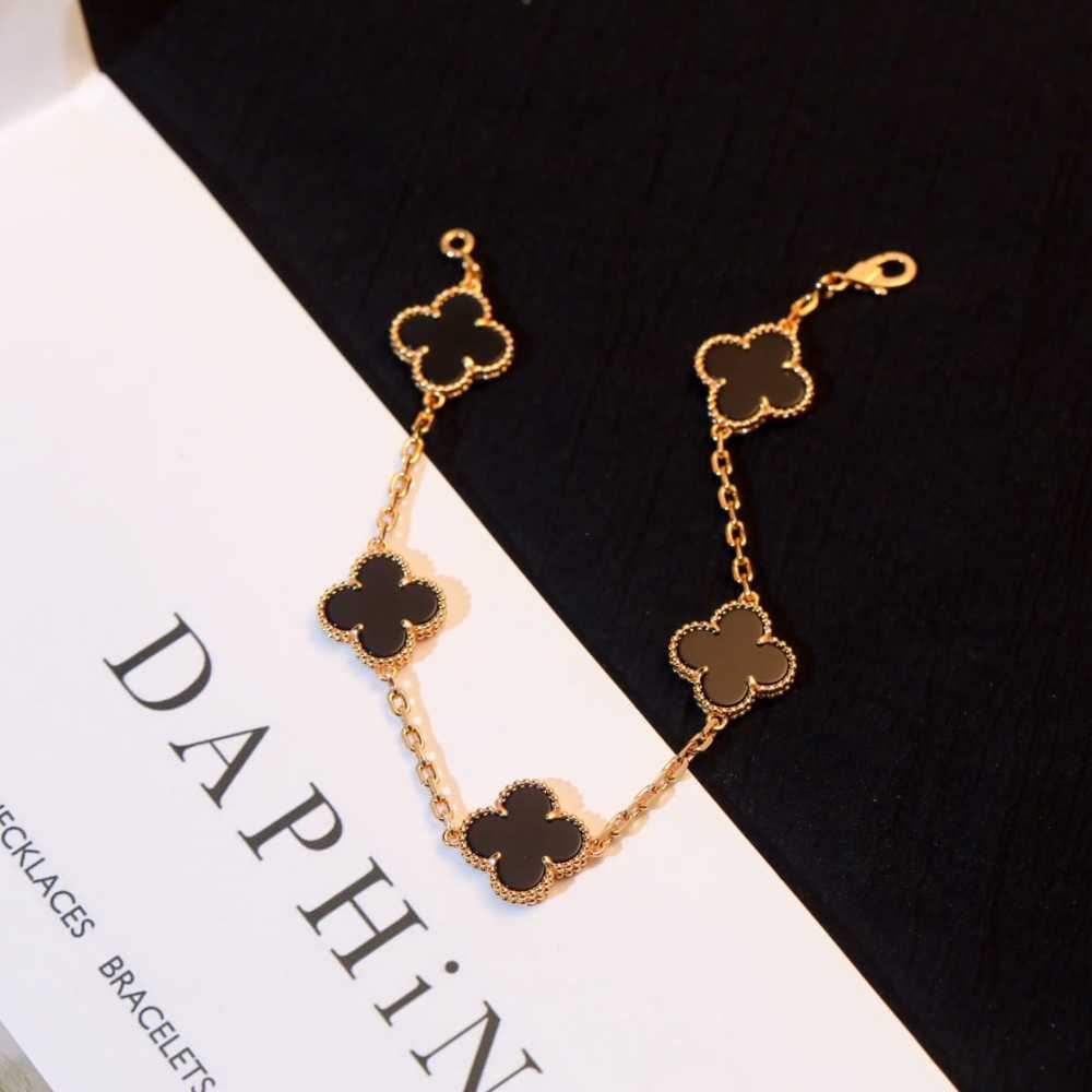 高仿首飾VanCleef&Arpels*RA41300黑瑪瑙黃金手鏈