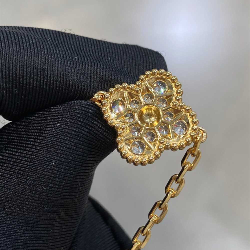 高仿首飾VanCleef&Arpels*RA41400五花滿鑽黃金手鏈
