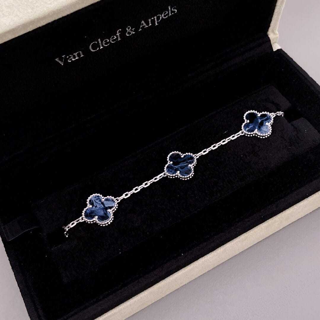 高仿首飾VanCleef&Arpels*RP7S400彼得石白金手鏈