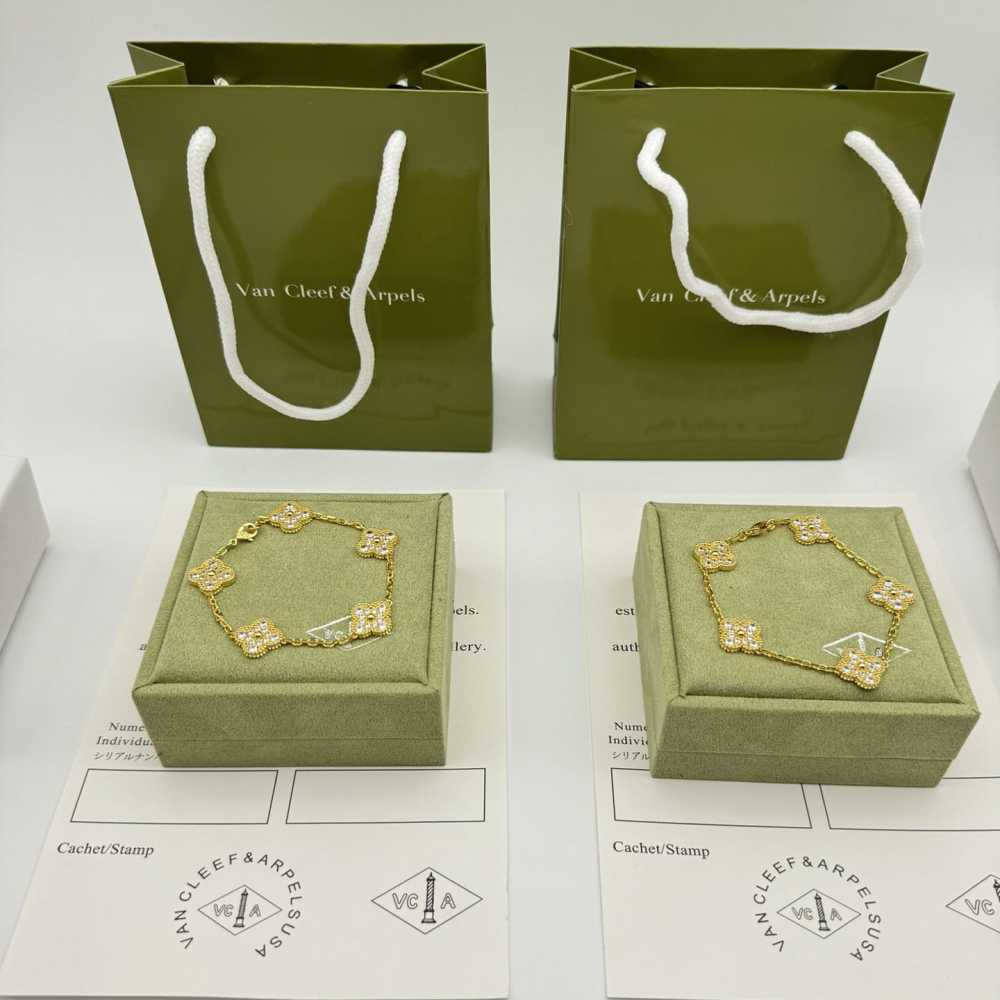 高仿首飾VanCleef&Arpels*RA41400五花滿鑽黃金手鏈