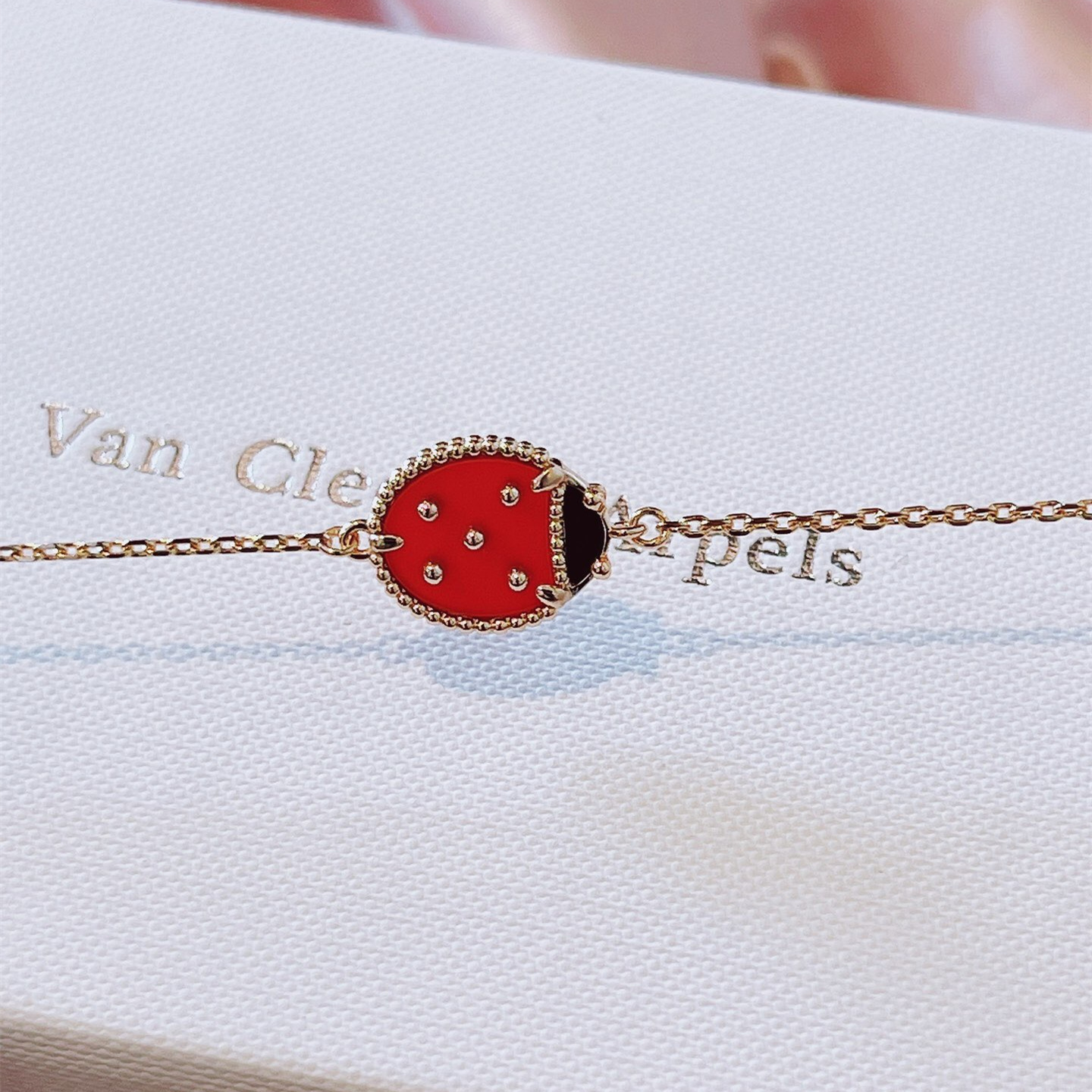 高仿首飾VanCleef&Arpels*RP7R000瓢蟲玫瑰金手鏈