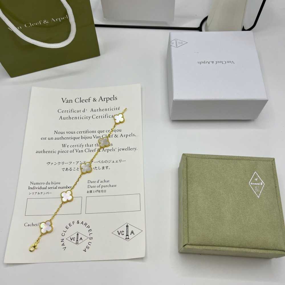高仿首飾VanCleef&Arpels*RF41800貝母黃金手鏈