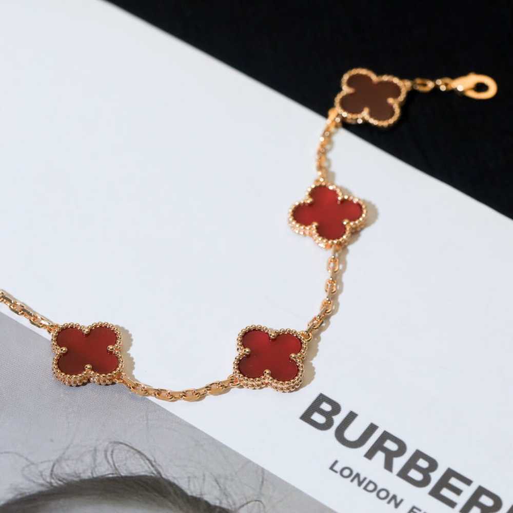 高仿首飾VanCleef&Arpels*RD35500紅瑪瑙黃金手鏈