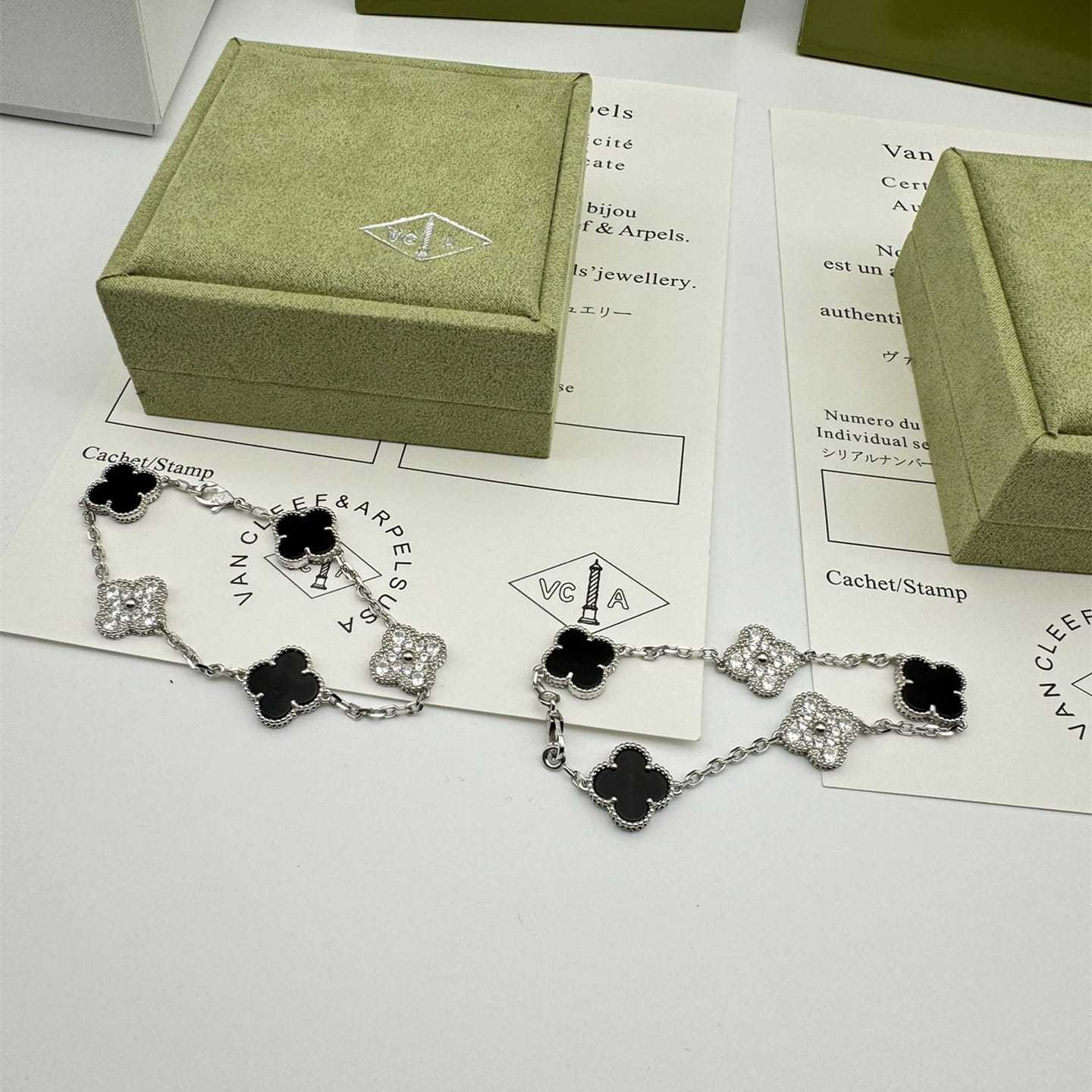 高仿首飾VanCleef&Arpels*RP2R900縞瑪瑙白金手鏈