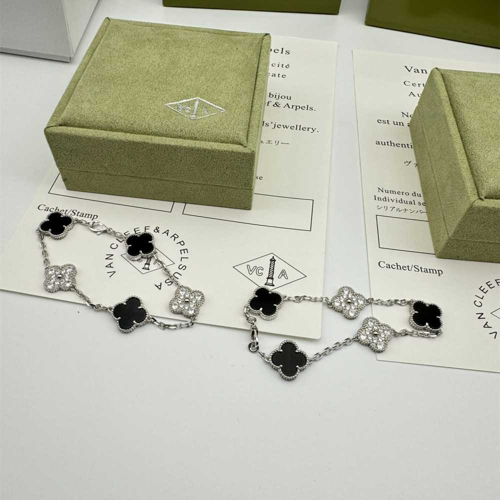 高仿首飾VanCleef&Arpels*RP2R900縞瑪瑙白金手鏈