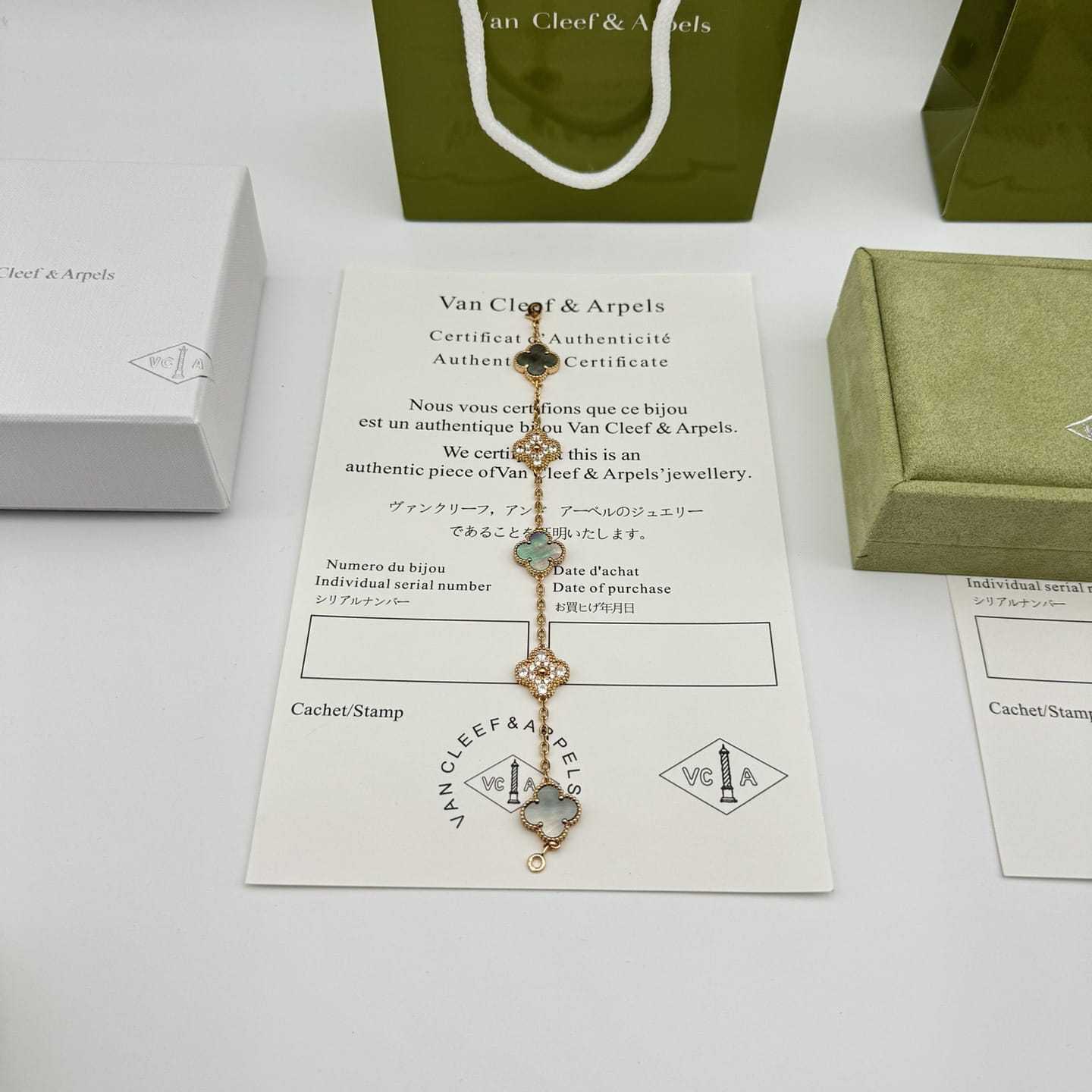 高仿首飾VanCleef&Arpels*RP2R100珍珠貝母玫瑰金手鏈