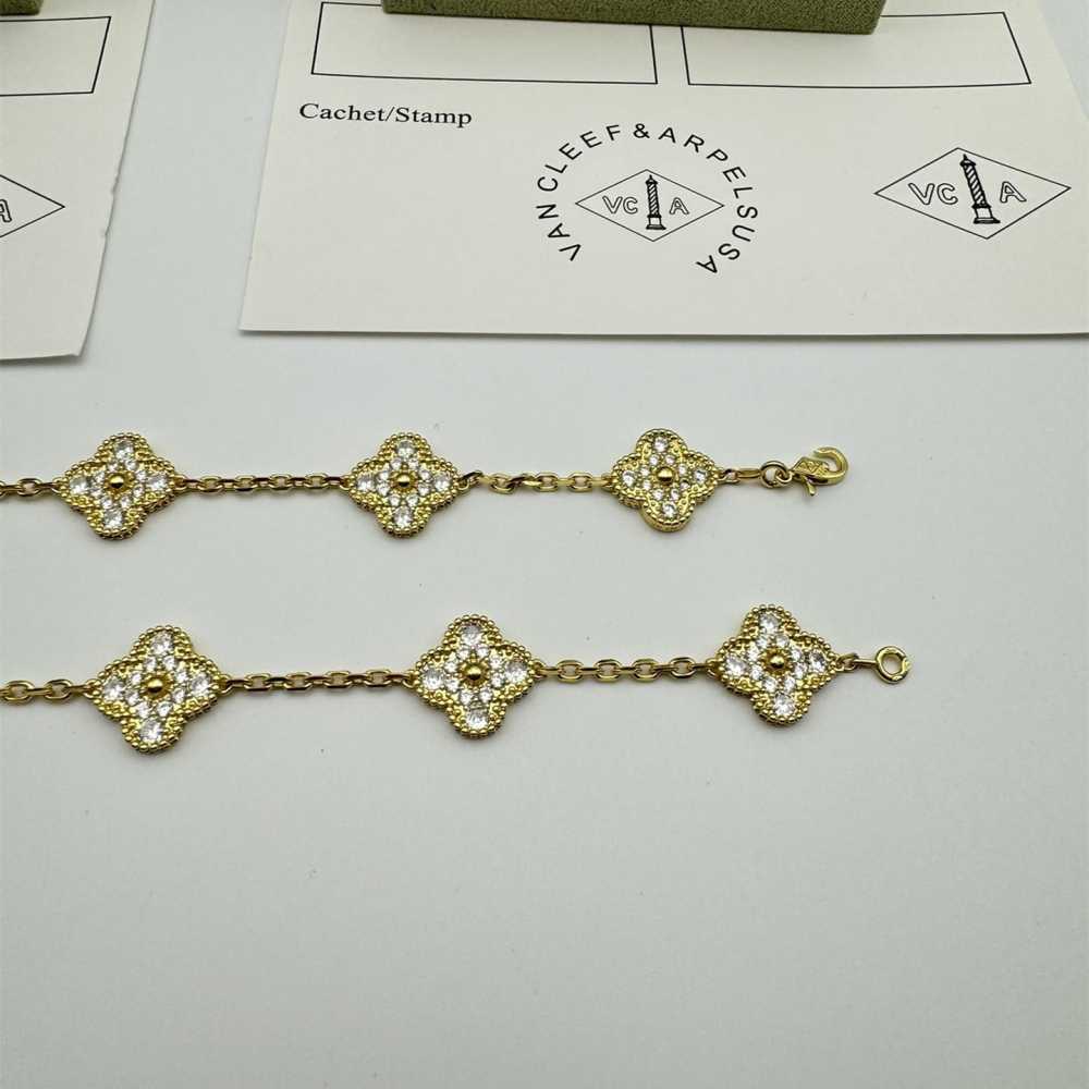高仿首飾VanCleef&Arpels*RA41400五花滿鑽黃金手鏈