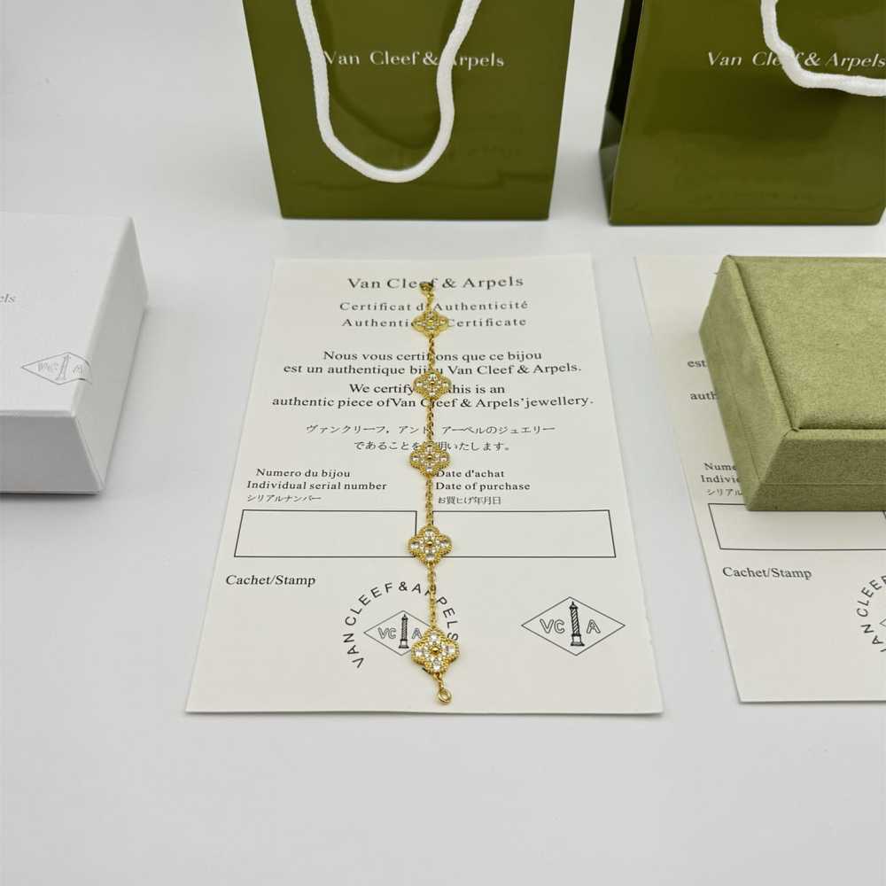 高仿首飾VanCleef&Arpels*RA41400五花滿鑽黃金手鏈