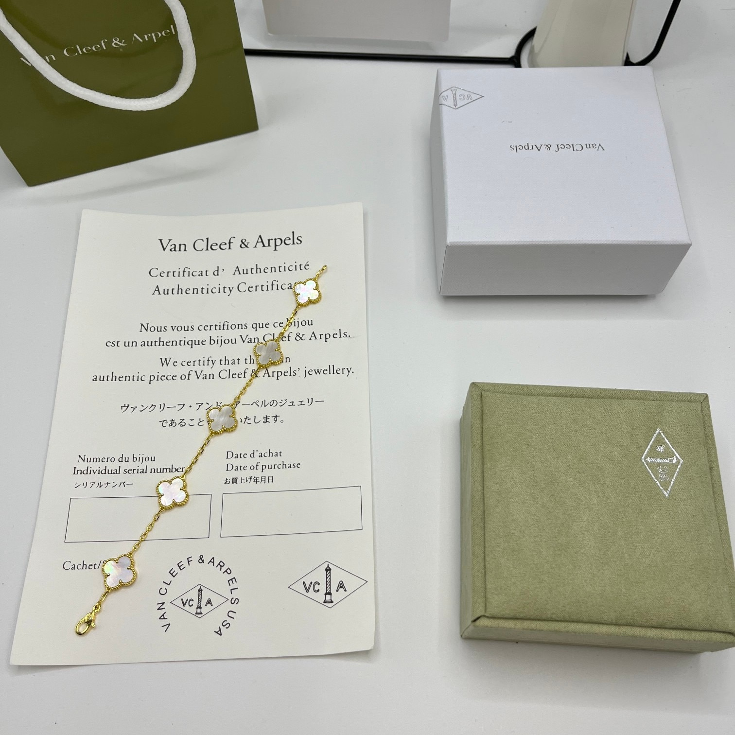 高仿首飾VanCleef&Arpels*RP39D00水晶石黃金手鏈