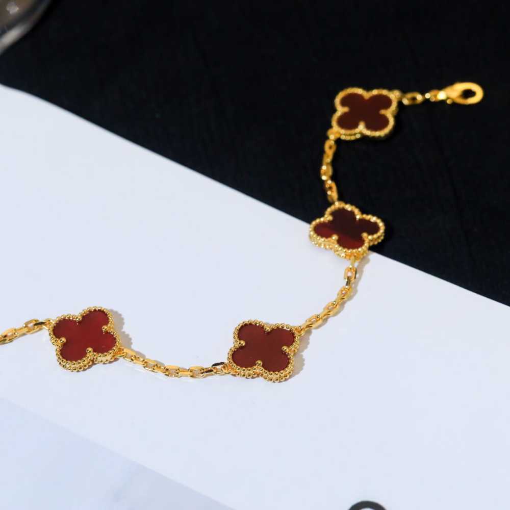 高仿首飾VanCleef&Arpels*RD35500紅瑪瑙黃金手鏈