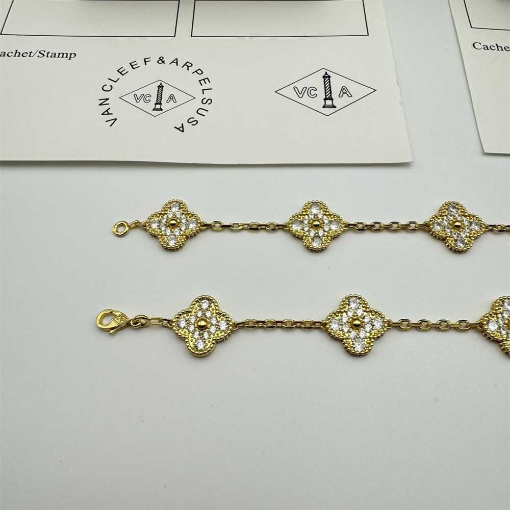 高仿首飾VanCleef&Arpels*RA41400五花滿鑽黃金手鏈
