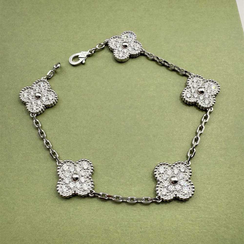 高仿首飾VanCleef&Arpels*RA415000五花滿鑽白金手鏈