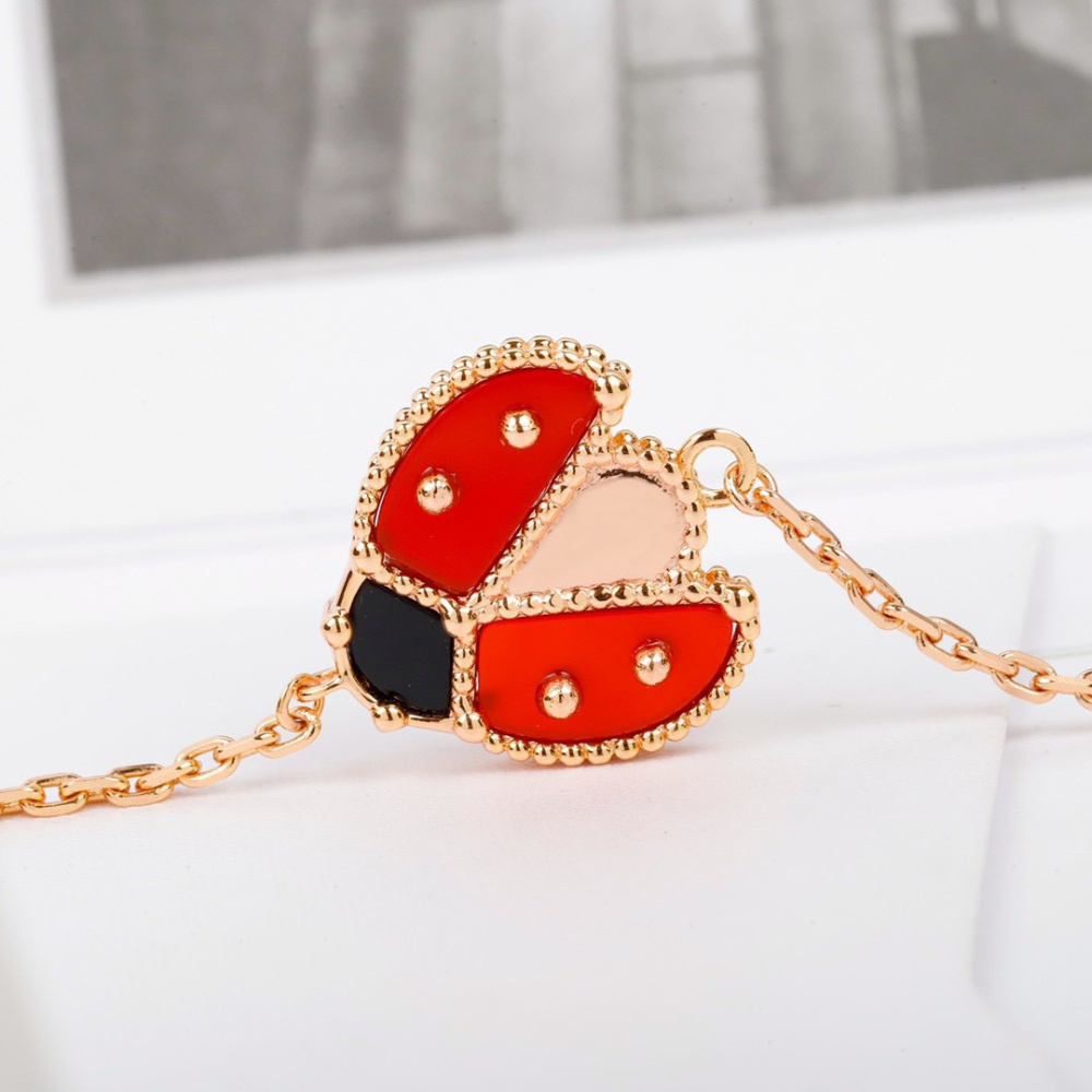 高仿首飾VanCleef&Arpels*RP7R100瓢蟲玫瑰金手鏈