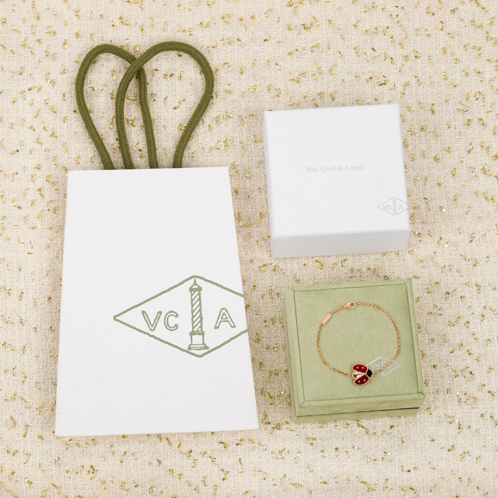 高仿首飾VanCleef&Arpels*RP7R100瓢蟲玫瑰金手鏈