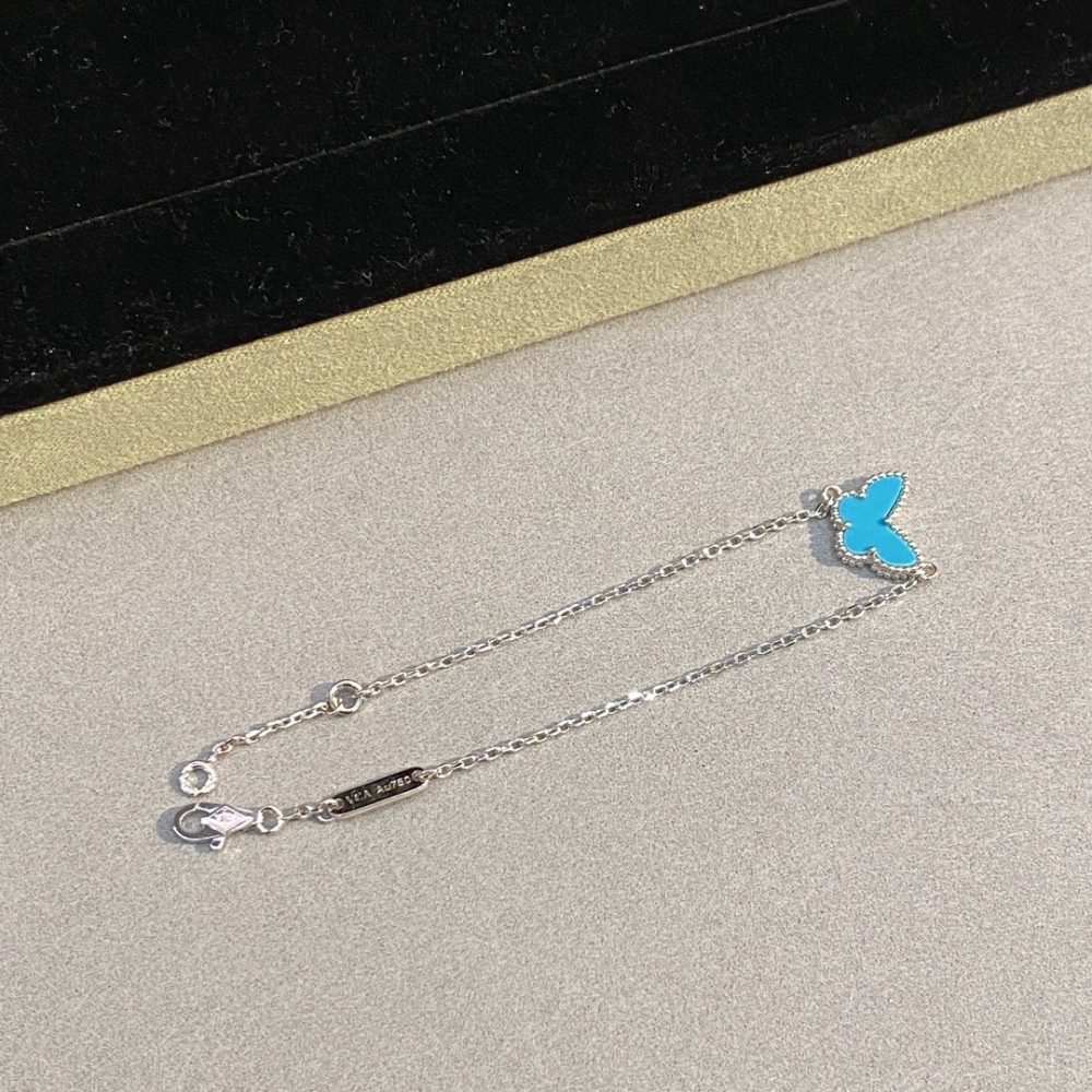 高仿首飾VanCleef&Arpels*ARF80400蝴蝶綠松石白金手鏈