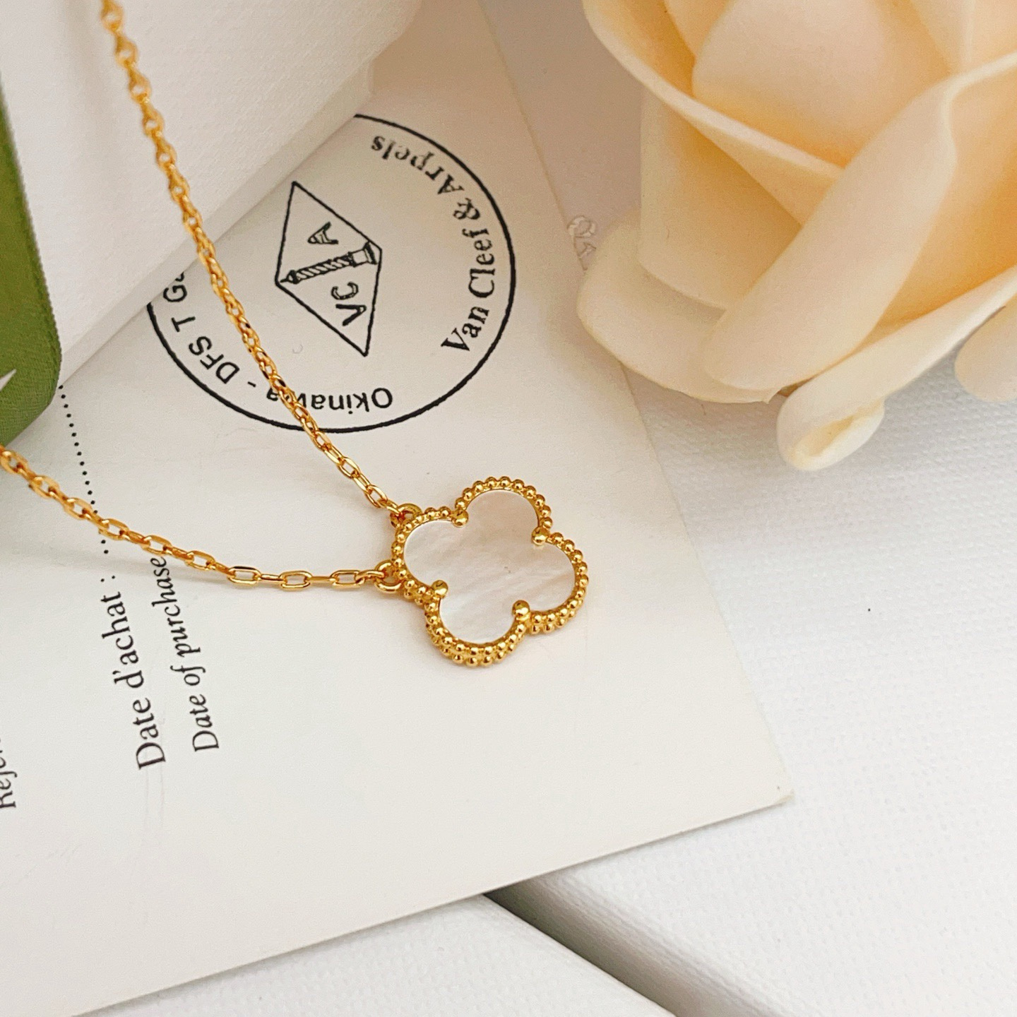 高仿首飾VanCleef&Arpels*RA45900貝母黃金金項鏈