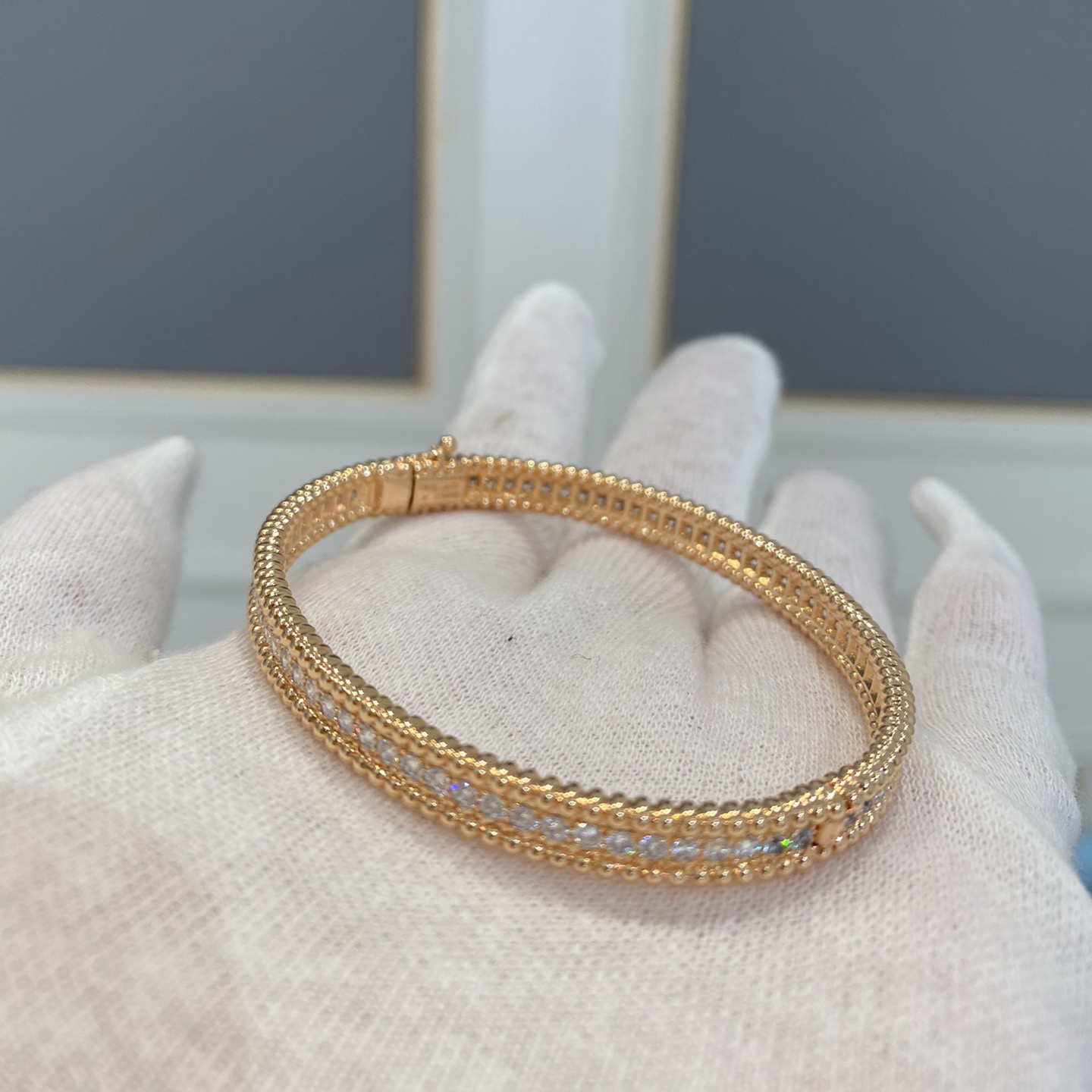 高仿首飾VanCleef&Arpels*RP27D00單排鑲鑽玫瑰金手鐲